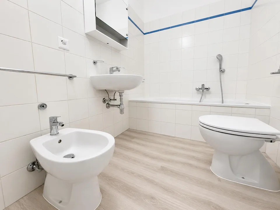 BIS ZU 2 MONATE KOSTENLOS - Modernes 2.5-Zimmer-Apartment in Chiasso – Foto 6 von 8