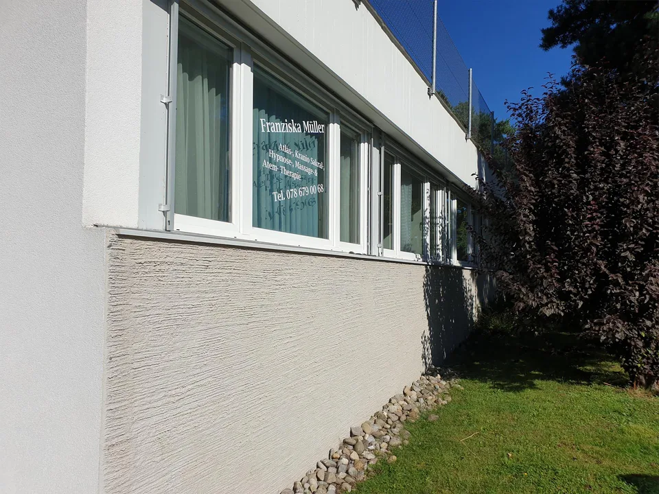 Zürich - Höngg Büro / Atelier