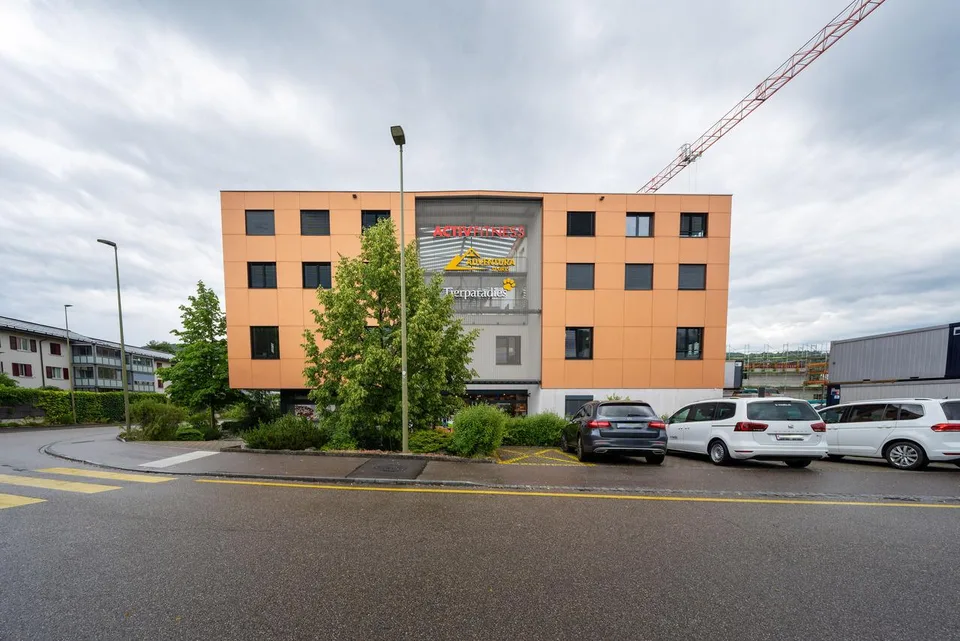 Attraktive Ladenfläche direkt am Bahnhof Frenkendorf