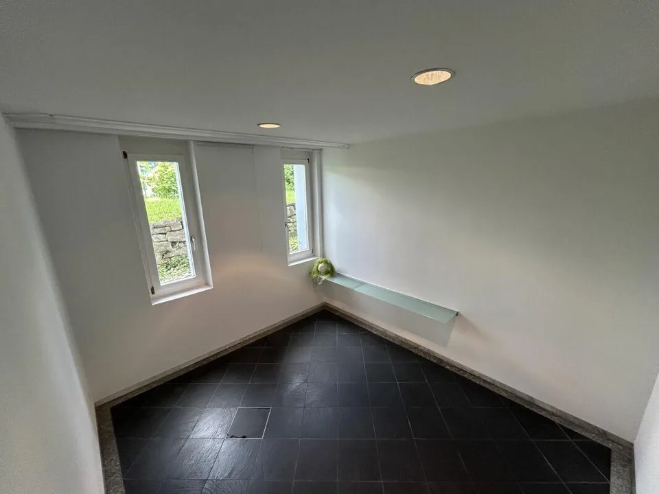 Büroräumlichkeiten mit top Sichtbarkeit – photo 8 of 9