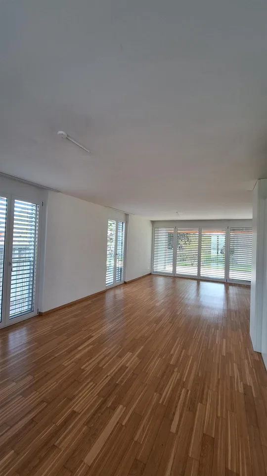 4.5-Zimmerwohnung, zentral gelegen, hell, grosszügiger Grundriss
