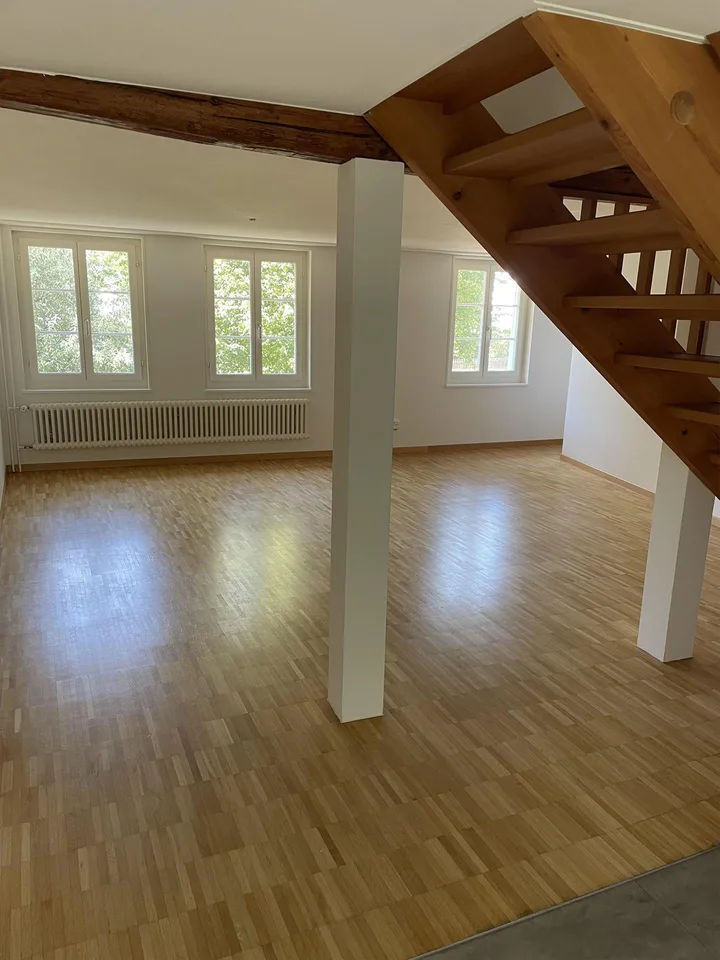 Charmante 3.5 Zimmer Maisonette-Wohnung mit eigenem Eingang