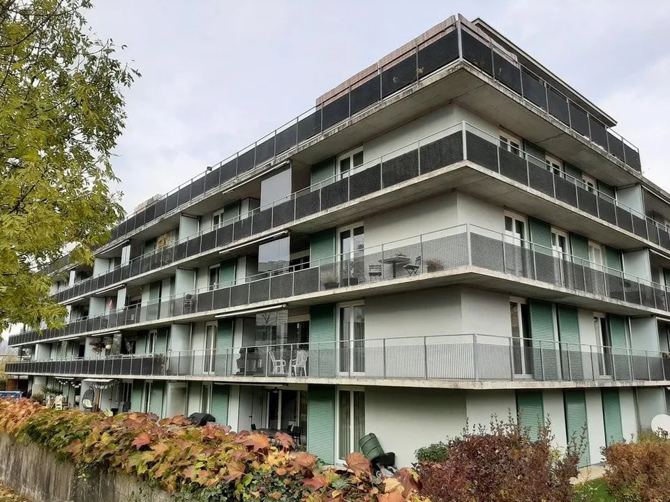 Einstellplatz Nähe Tägipark gesucht mit Möglichkeit Ladestation?