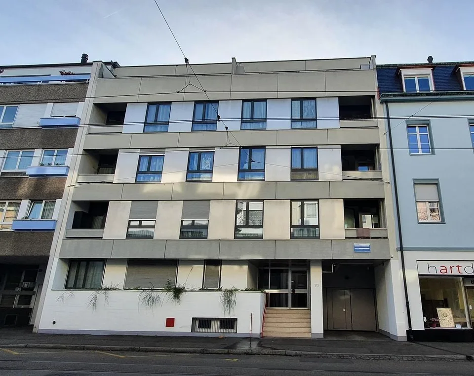 Einstellplätze Nähe Aeschenplatz