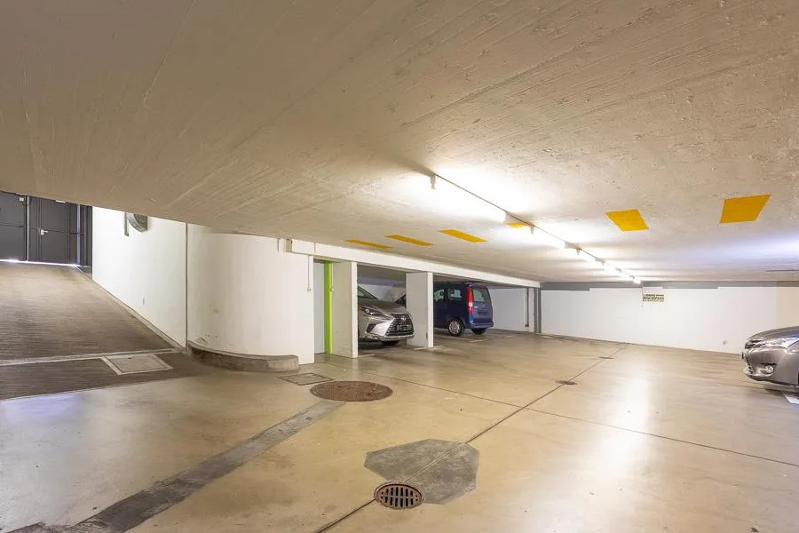 Einstellplätze Nähe Aeschenplatz