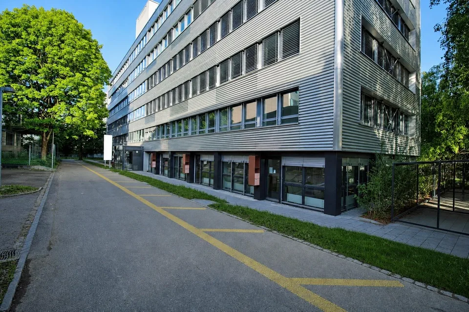 Kompakt, flexibel und sofort nutzbar - Büro nahe Stadt Bern