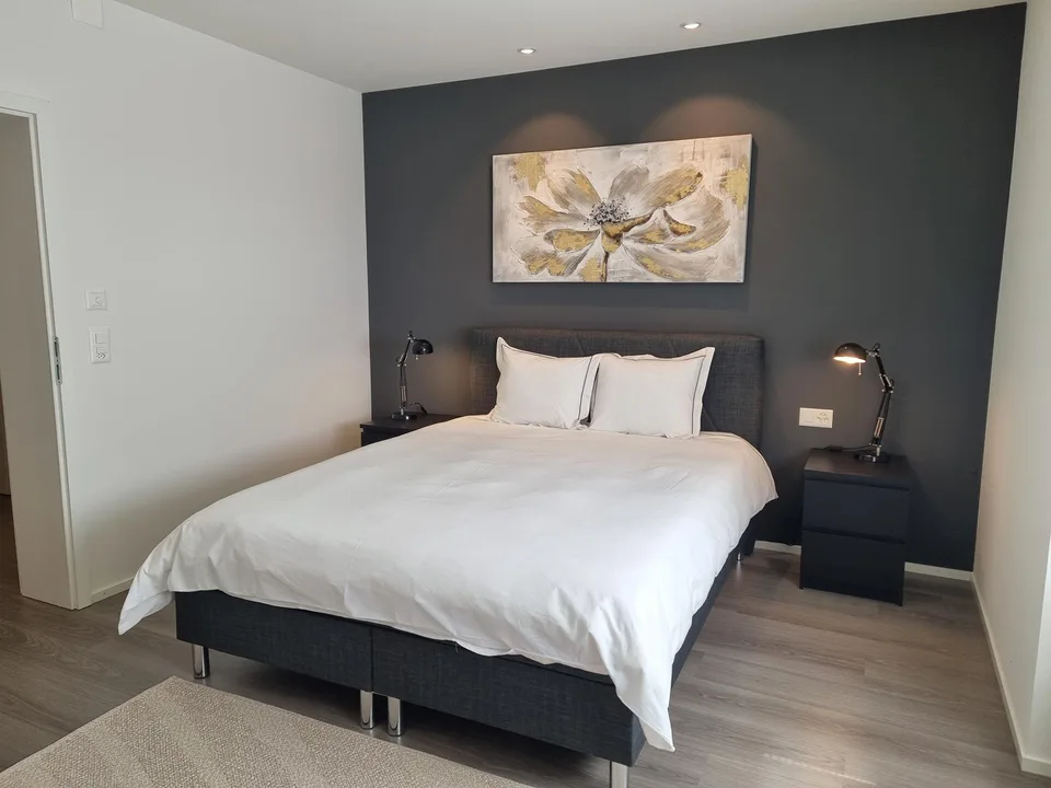 möblierte Wohnung mit eigenem Gartensitzplatz am Römerhof!