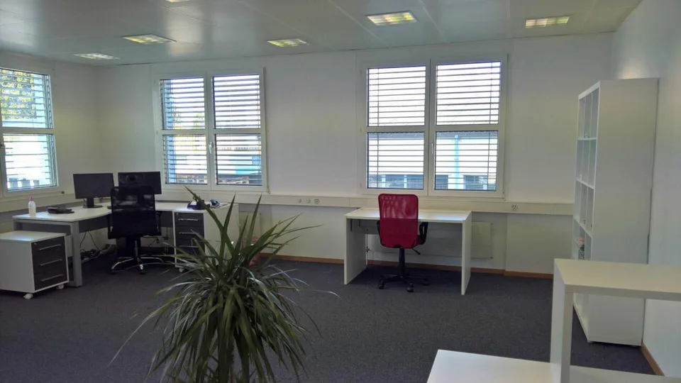 Büro-/Gewerberaum mit 56 m2 in Grenznähe