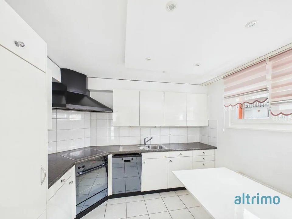Helle 4.5-Zimmer Wohnung in ruhigem Wohnquartier