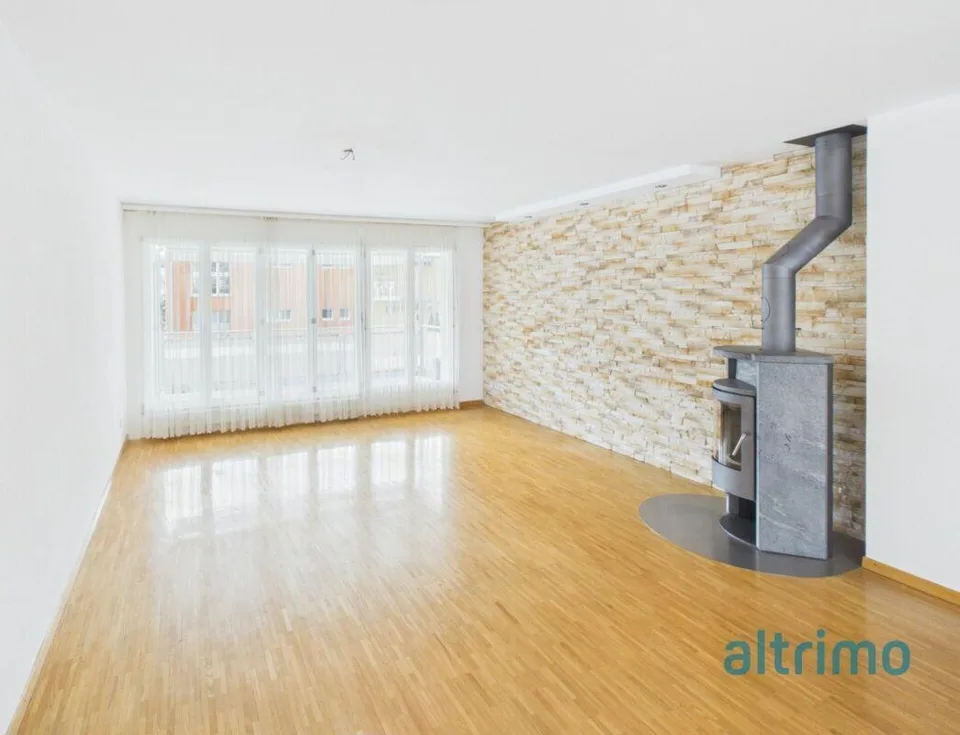 Helle 4.5-Zimmer Wohnung in ruhigem Wohnquartier