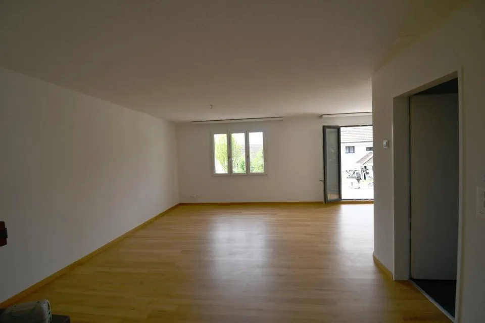 Attraktive, hochwertig renovierte 4.5-Zimmer-Wohnung