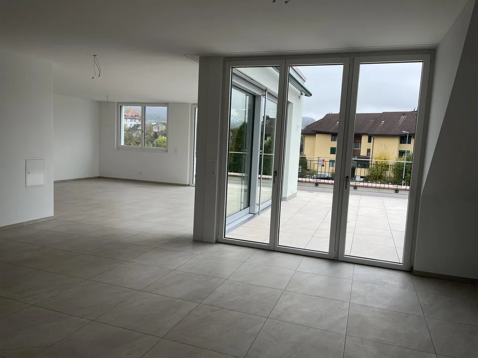Neubau moderne 5,5 Zimmer Maisonette Whg
