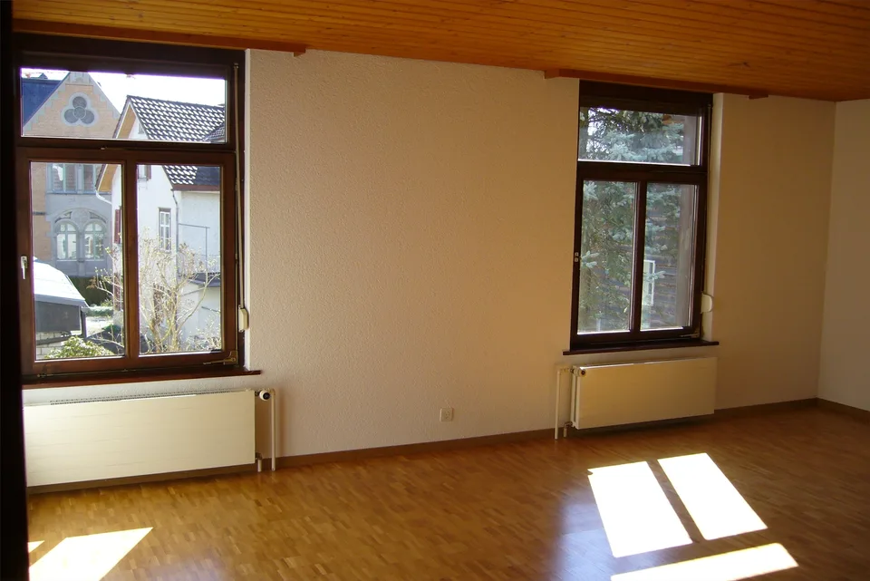 Schöne 3.5 Zimmer-Wohnung im 1.OG im Zentrum von Rebstein – photo 9 of 11