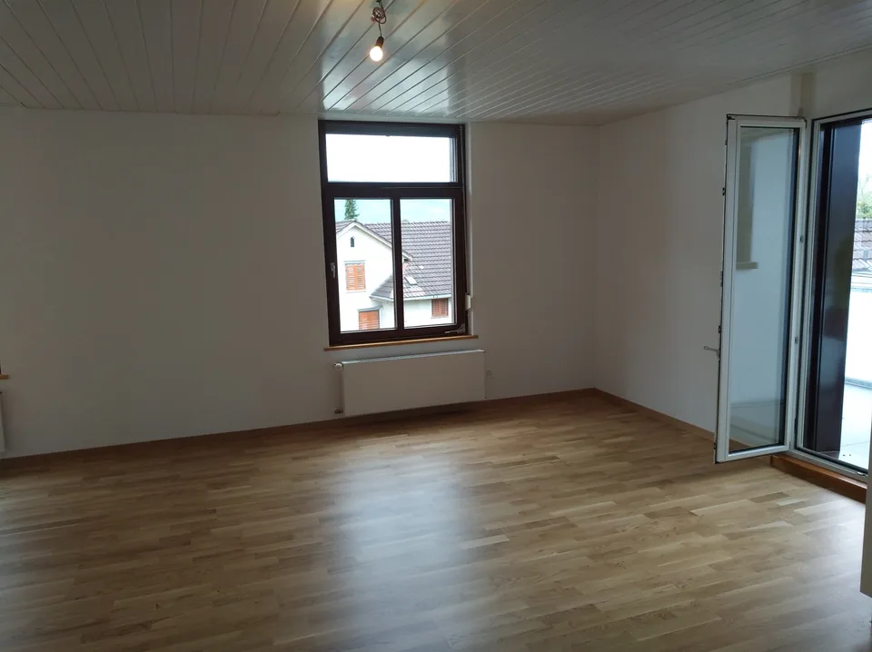 3.5 Zimmer-Wohnung, 2. OG, links