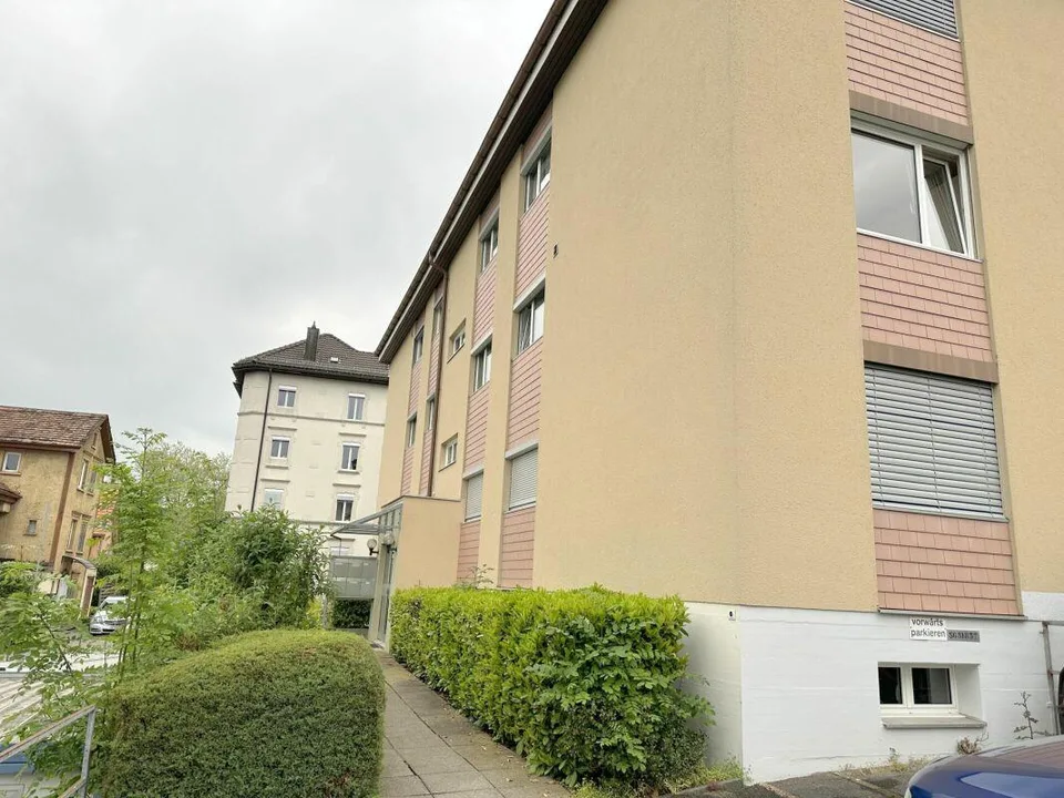 Moderne, helle 6.5-Zimmerwohnung in SG-Bruggen – foto 12 di 12