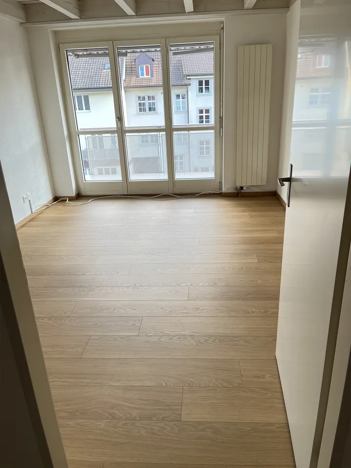 4.5 Zi Dachwohnung mit Dachboden
