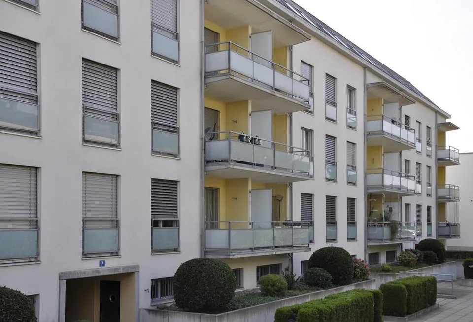 Einstellplätze zu vermieten in Schwamendingen