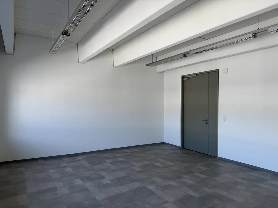 Büro 36m2 DLZ 3 - TOP ausgestattet