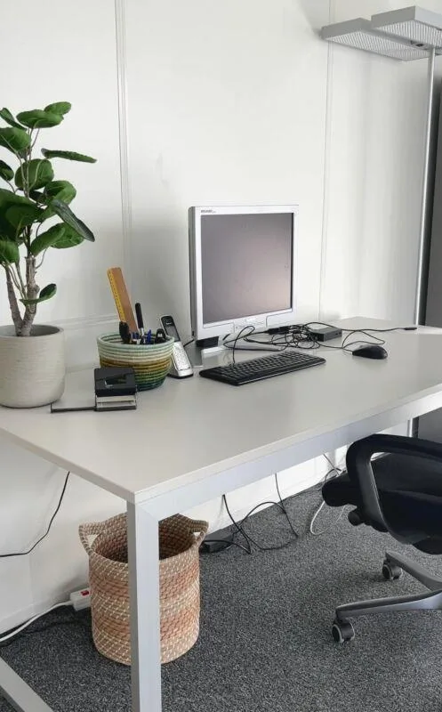 Büro mit Mitbenutzung von Küche & Sitzungszimmer in Volketswil