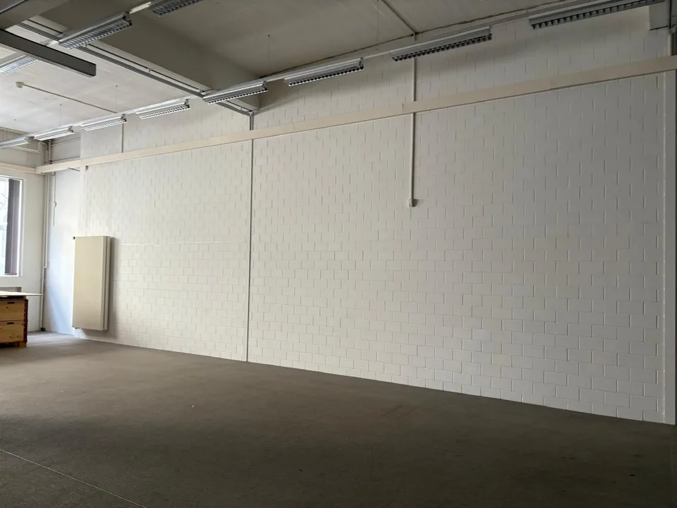 Vermietung Lagerhalle an der Allmendstrasse 90 in Thun