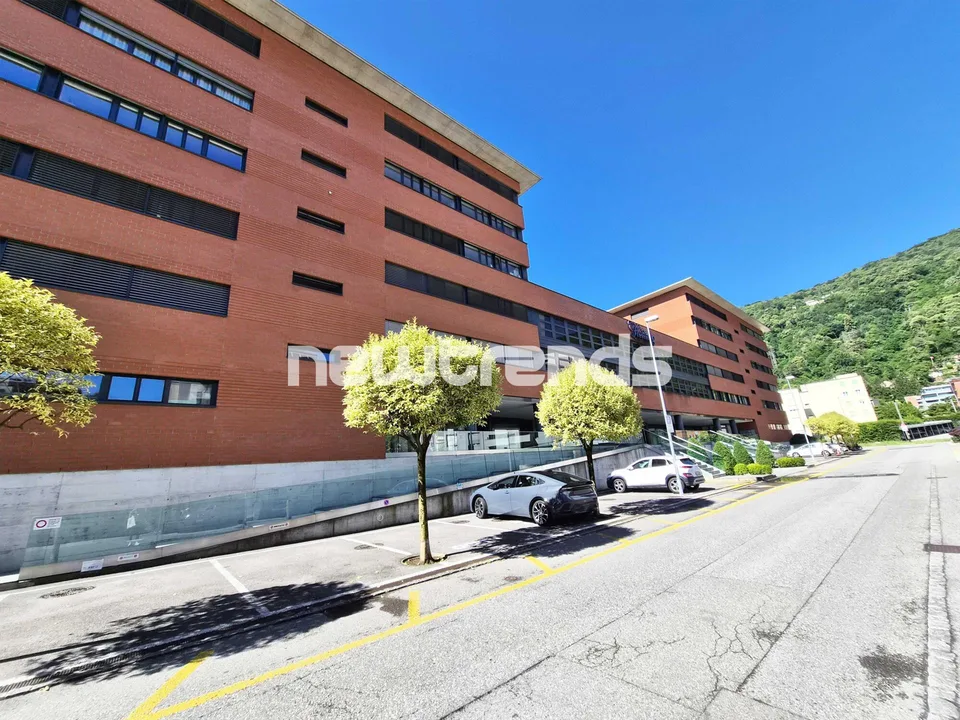 Agno: affittasi ampio ufficio, disponibilità immediata – Foto 12 von 15