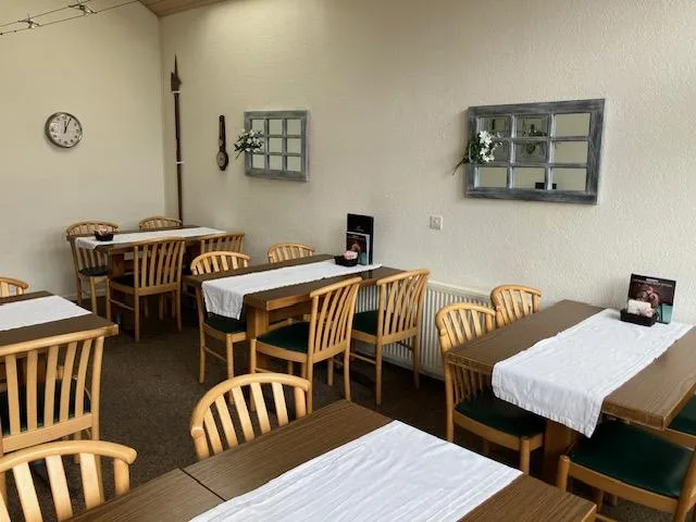 Restaurant Bijou oder Gewerbe – Ihre Chance in Seftigen – Foto 12 von 14