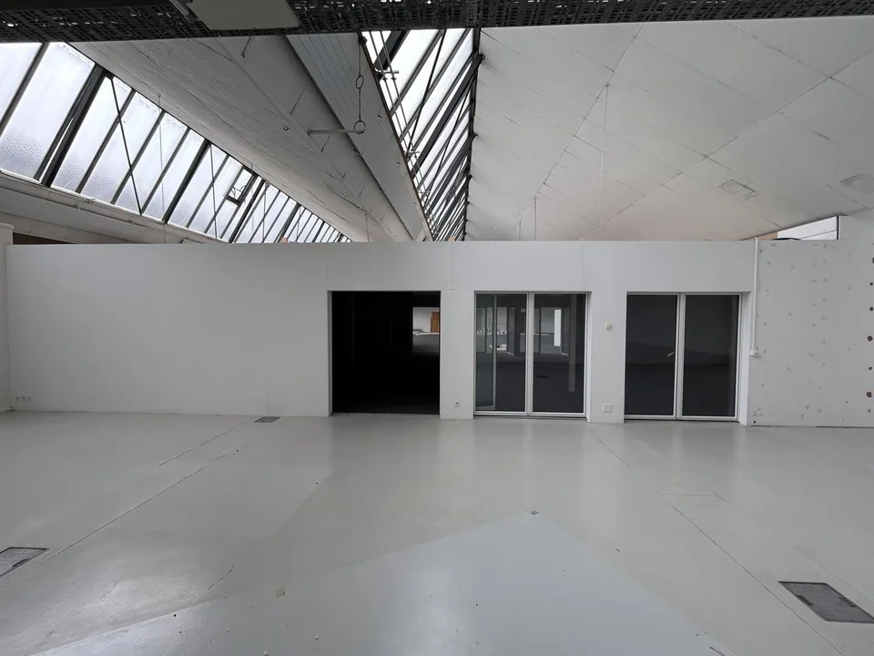 1'000 m² aussergewöhnliche Produktions-, Büro- und Gewerbeflächen – Foto 7 von 8