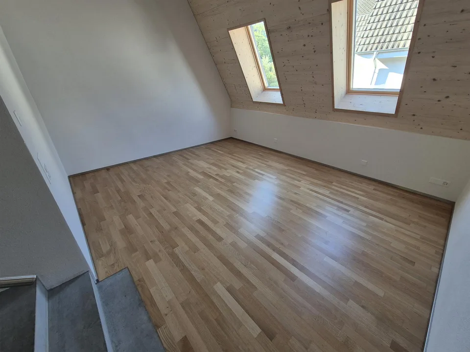 Modernes 3.5-Zimmer-Reihenhaus mit Gartensitzplatz