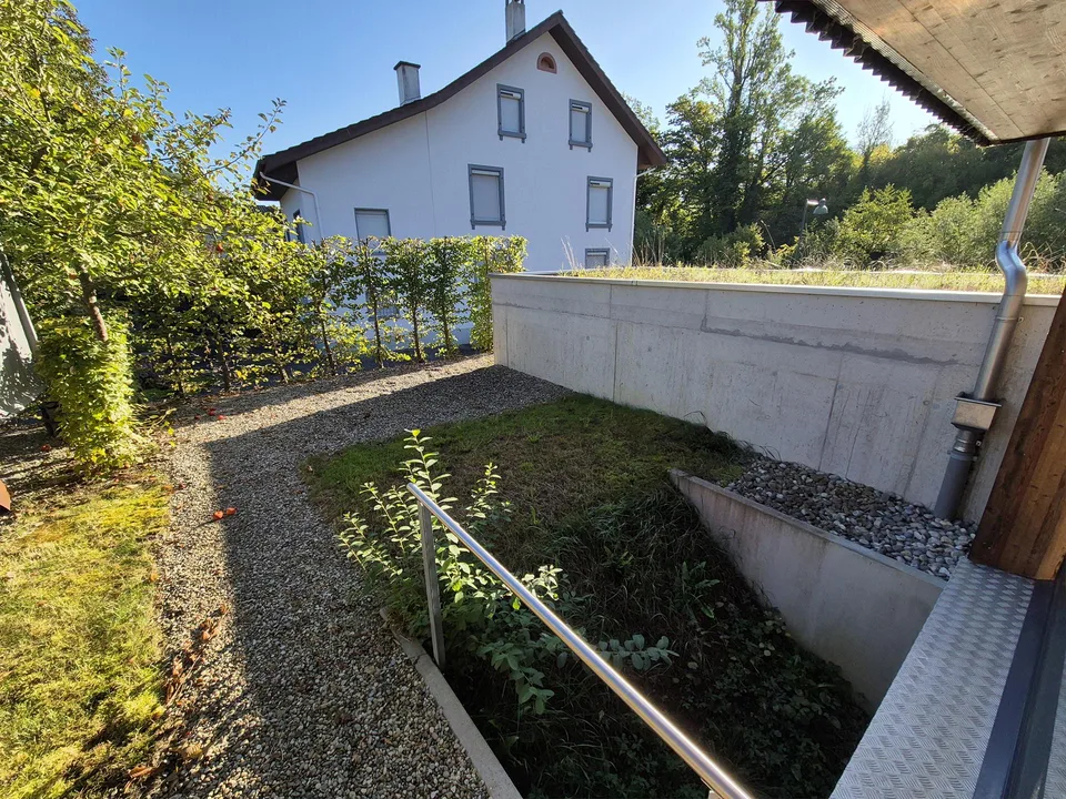 Modernes 3.5-Zimmer-Reihenhaus mit Gartensitzplatz