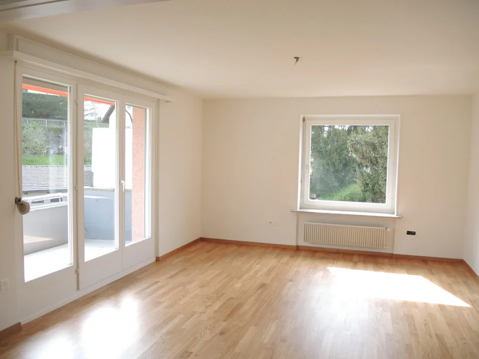 5 Zimmerwohnung - an ruhiger Lage zu vermieten