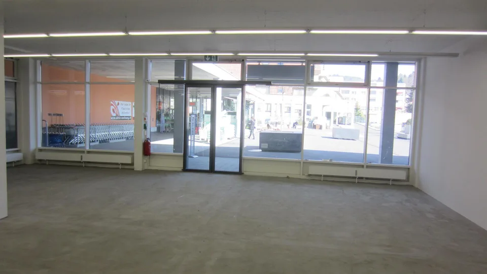 Zentrum «Gugger» Fislisbach - Ladenfläche im Zentrum zu vermieten