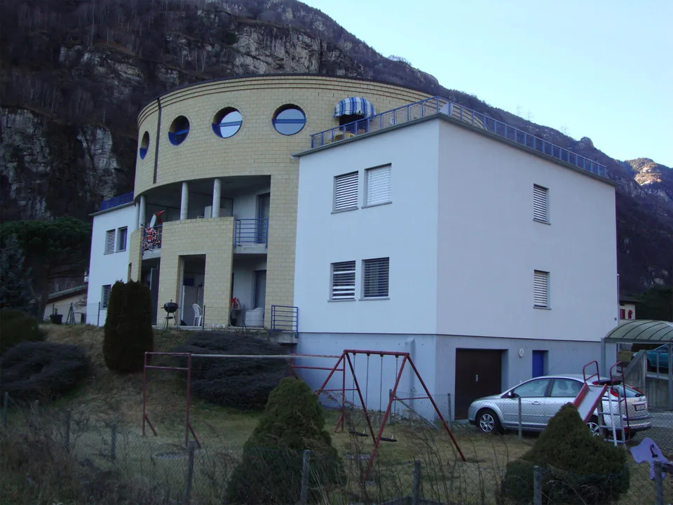 Affittasi appartamento di 3.5 locali con terrazza a Lodrino