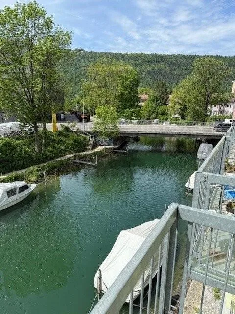 Ihre Loft-Story am Zihlkanal - herzlich willkommen in Nidau!