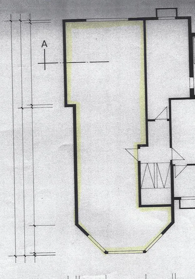 Vielseitig nutzbare Atelier-/Gewerbefläche