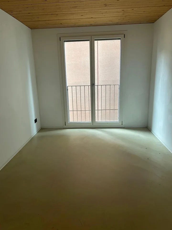 Moderne, seenahe 3.5- Zimmerwohnung
