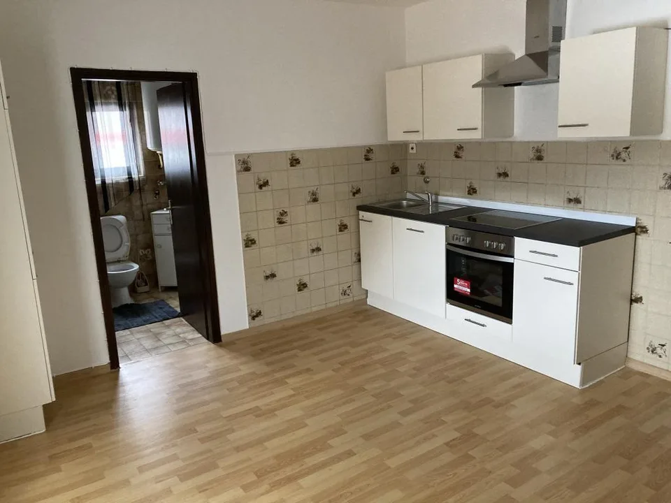 3-Zimmer-Wohnung im 2. OG / Appartamento di 3 locali nel secondo piano – foto 7 di 17