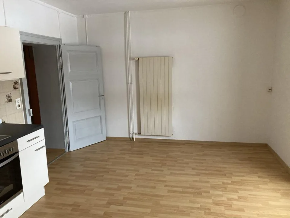 3-Zimmer-Wohnung im 2. OG / Appartamento di 3 locali nel secondo piano – foto 9 di 17
