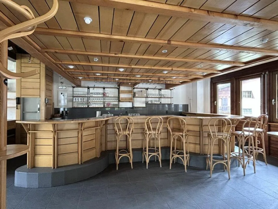 AFFITTASI RISTORANTE TIPICO IN LEVENTINA - TICINO