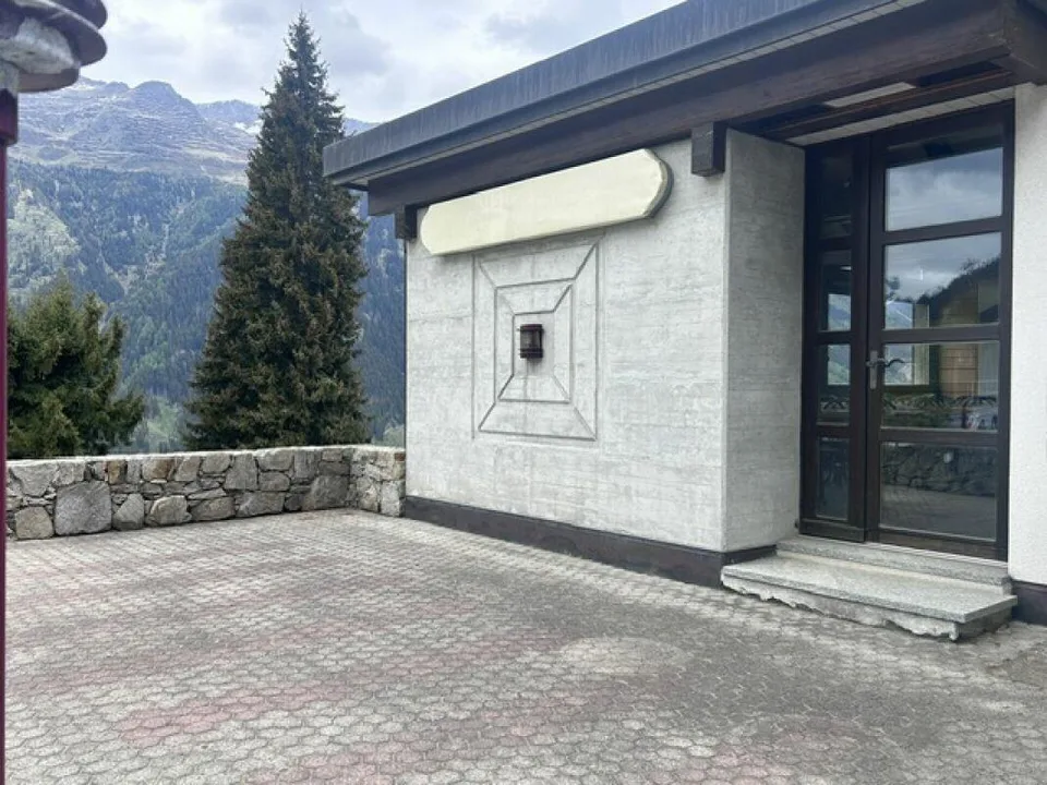 AFFITTASI RISTORANTE TIPICO IN LEVENTINA - TICINO – foto 22 di 23