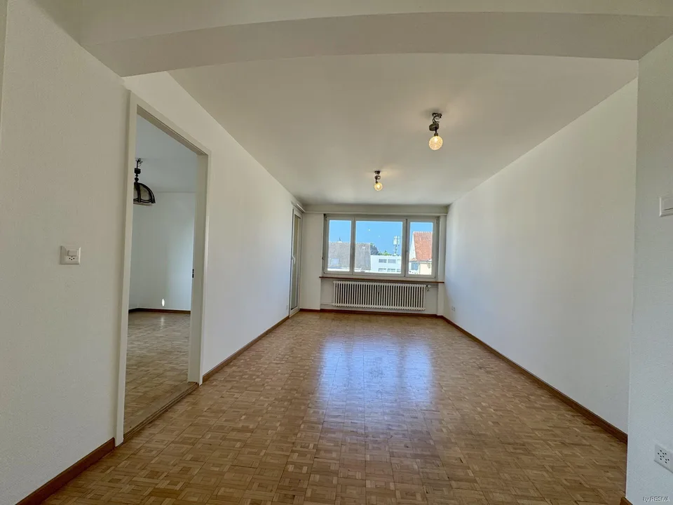 5-Zimmerwohnung mit gemütlichem Balkon