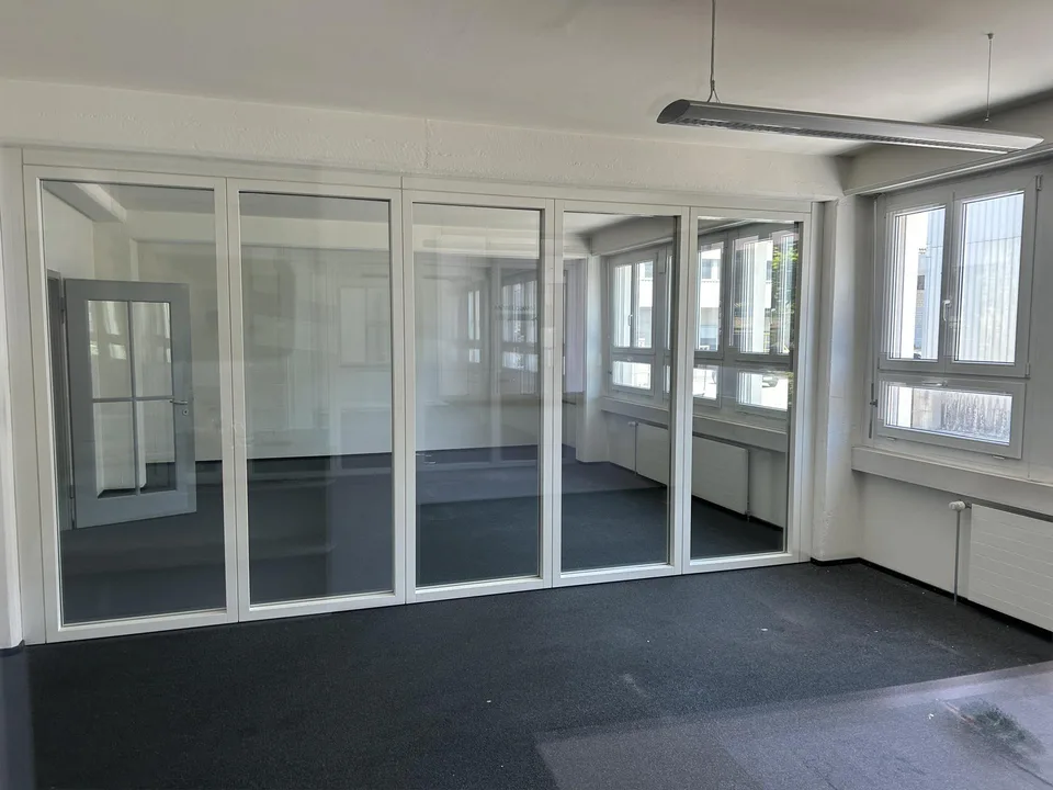 Büroräumlichkeiten in Winkeln