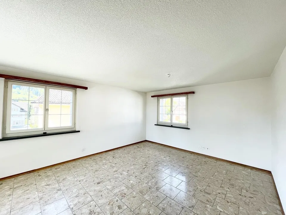 schöne und helle 3.5 Zimmer Wohnung zu vermieten
