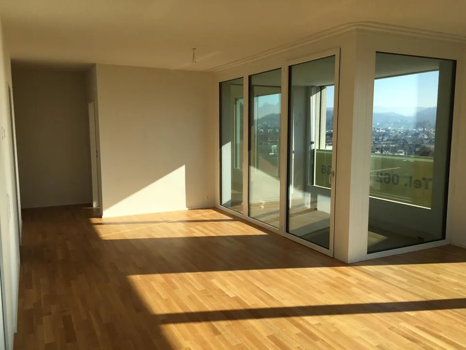 Exlusive 3.5 Zimmer Wohnung mit Weitblick