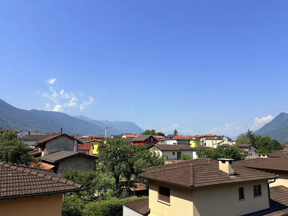 Affittasi moderno attico di 5.5 locali a Giubiasco – photo 9 sur 30