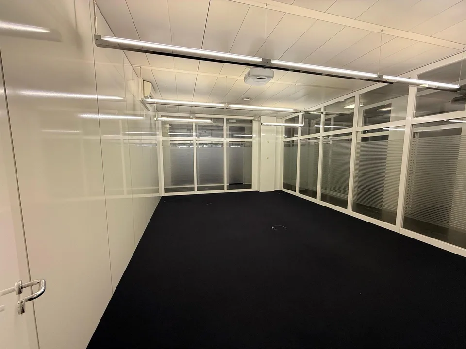 Helle flexible Büroflächen mit hochwertigem Ausbau