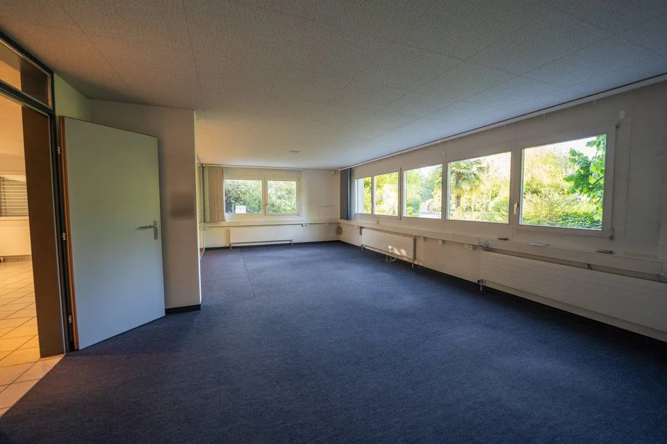 Vielseitige Büro- und Lagerräumlichkeiten zu vermieten