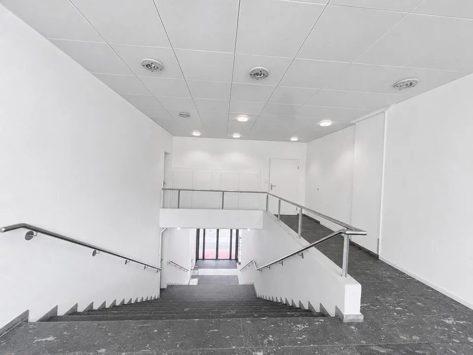 Moderne und flexible Büroflächen mit viel Tageslicht