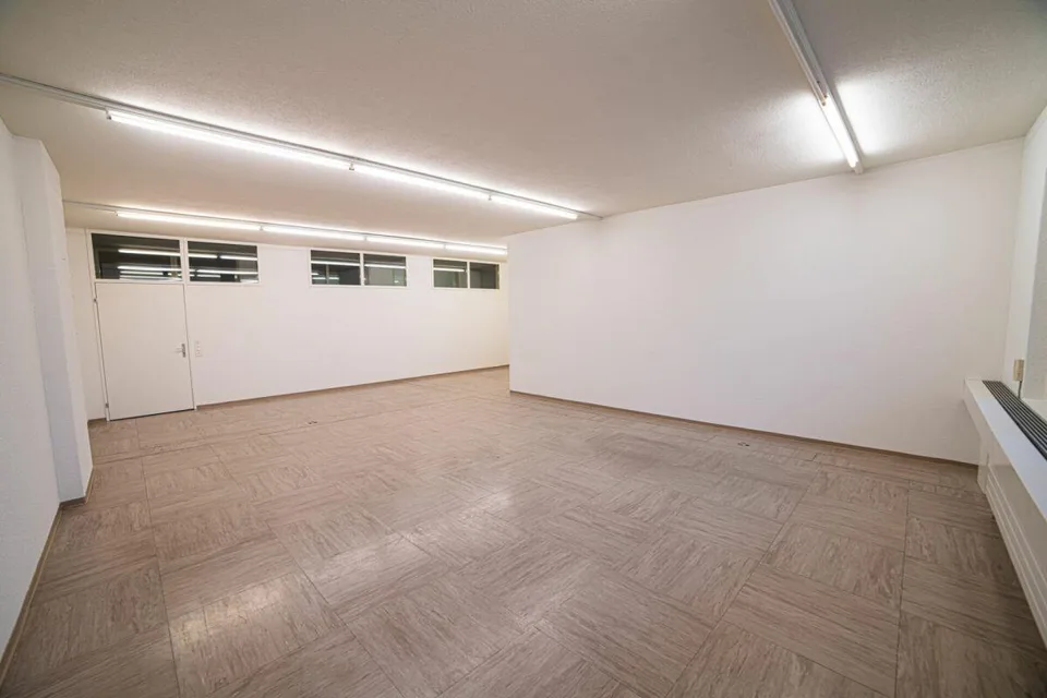 Ihr kompaktes Büro im 2. Obergeschoss