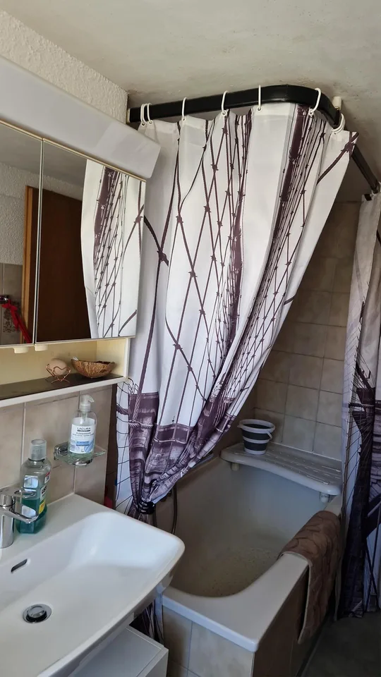 4.0-Zimmerwohnung zu vermieten