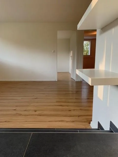 3.5 Zi. Wohnung mit Gartenanteil an ruhiger Lage